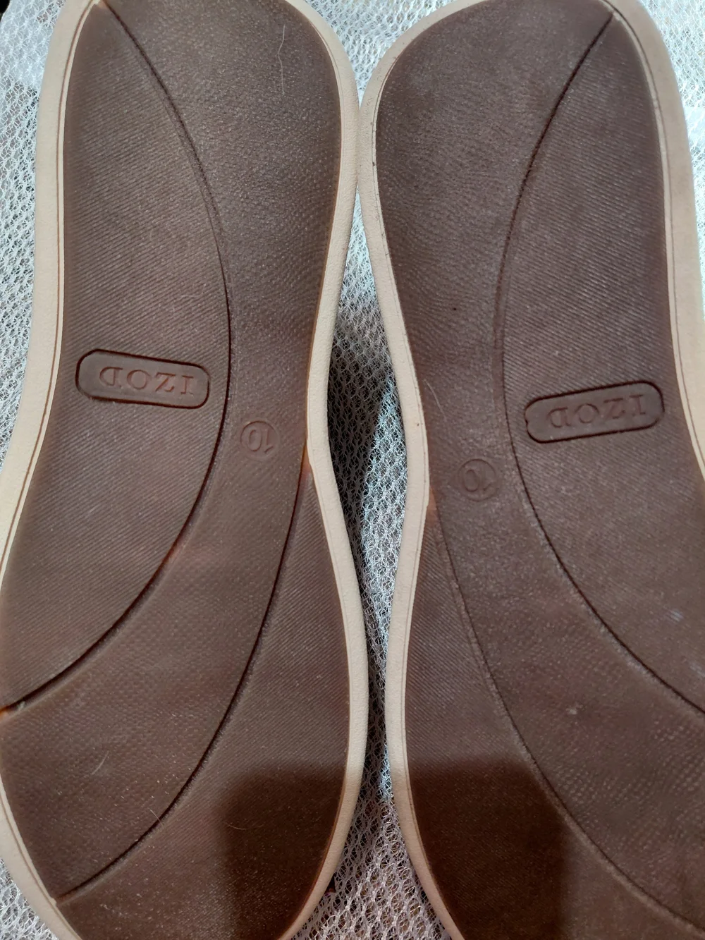 IZOD Men's Brown Casual Lace-Up Sneakers
